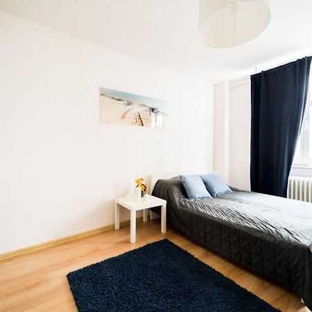 3 Rooms Big Apartment - 150 M Town Hall - Nice Design Вроцлав Екстер'єр фото